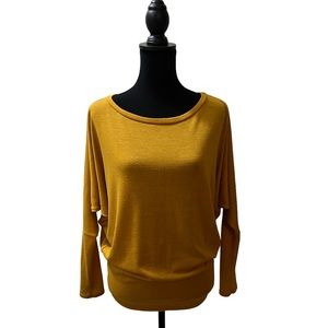 Love In, Gold Women’s Top, Size Small